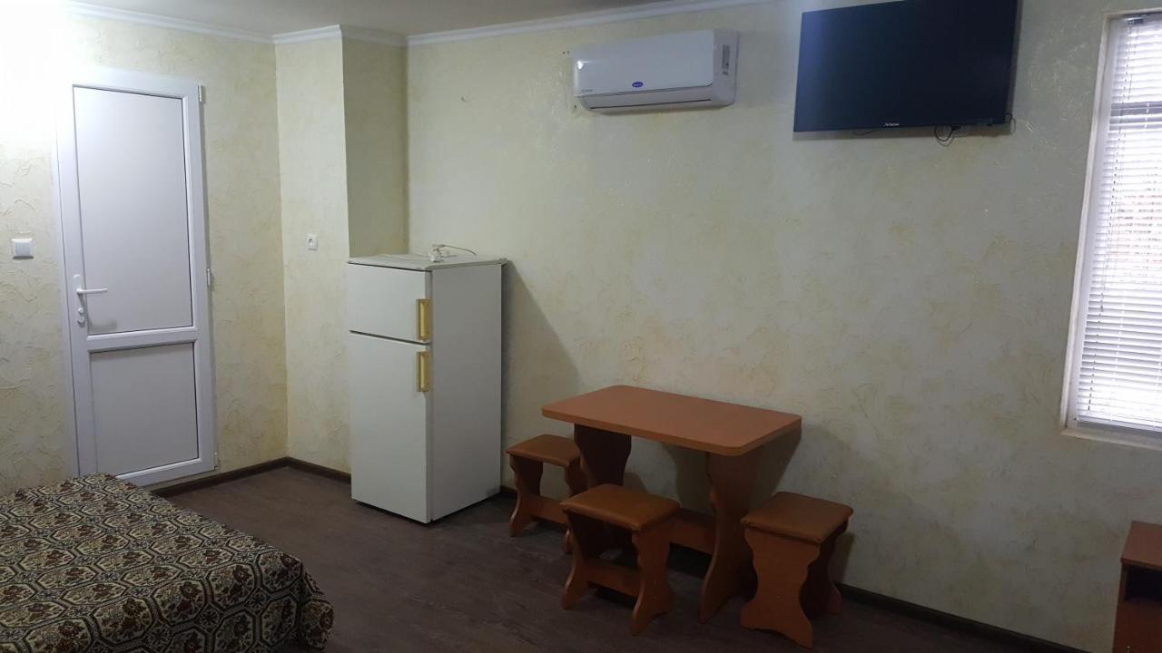Usadba Chayka Hotel Kurortne  Ngoại thất bức ảnh