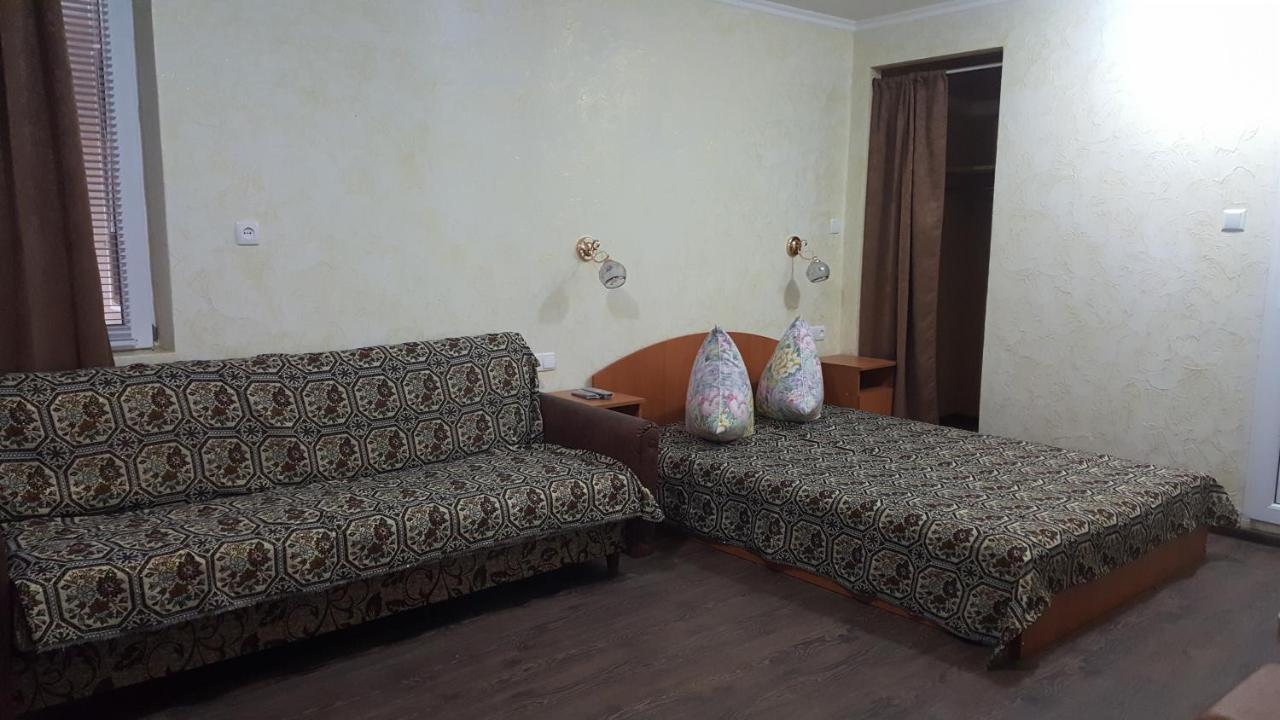 Usadba Chayka Hotel Kurortne  Ngoại thất bức ảnh