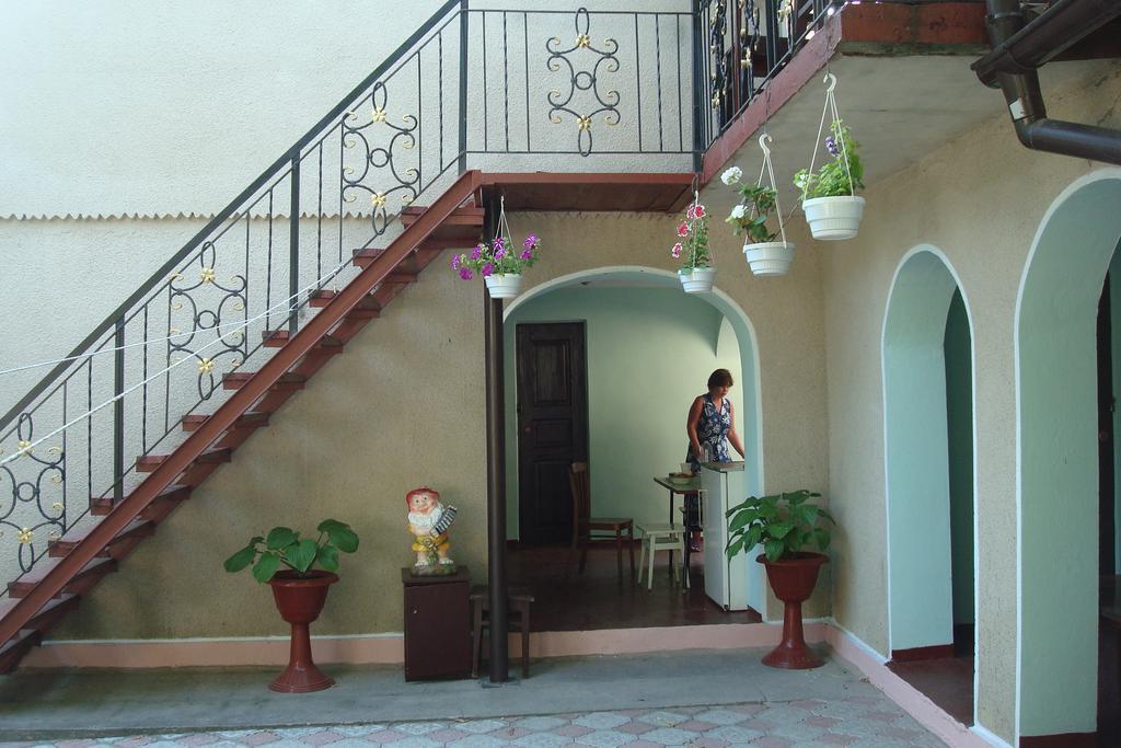 Usadba Chayka Hotel Kurortne  Ngoại thất bức ảnh