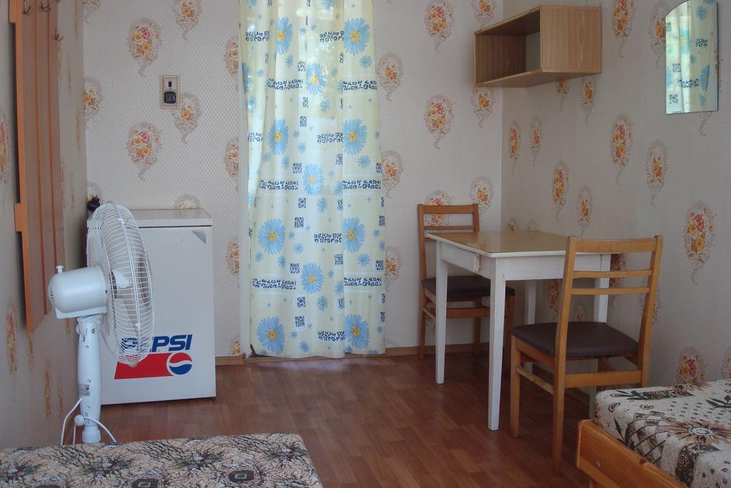 Usadba Chayka Hotel Kurortne  Ngoại thất bức ảnh